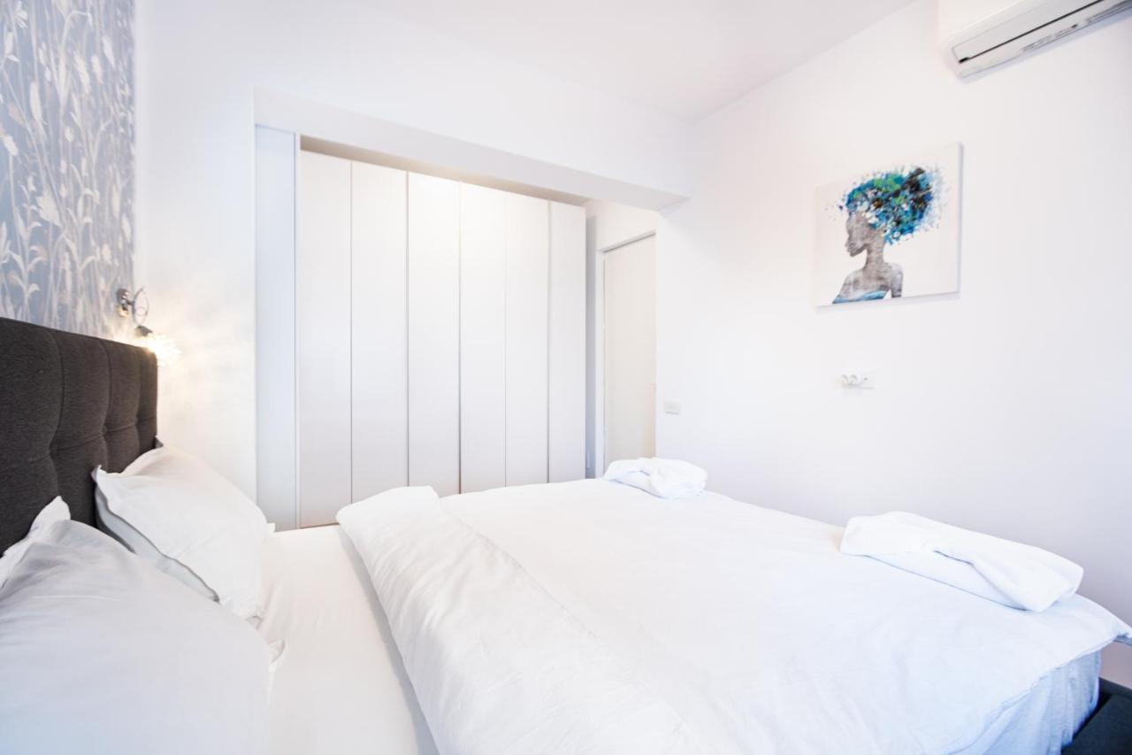 Luxury Pipera Apartman Voluntari Kültér fotó
