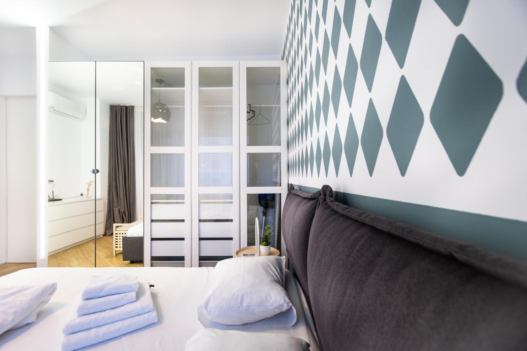Luxury Pipera Apartman Voluntari Kültér fotó