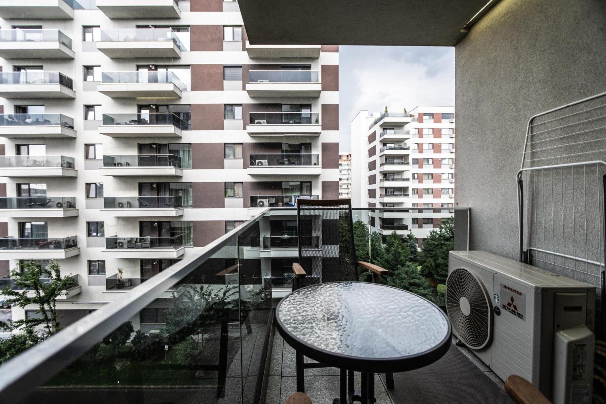 Luxury Pipera Apartman Voluntari Kültér fotó