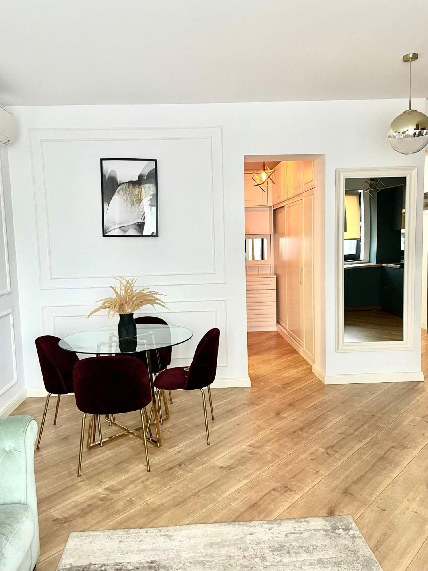 Luxury Pipera Apartman Voluntari Kültér fotó